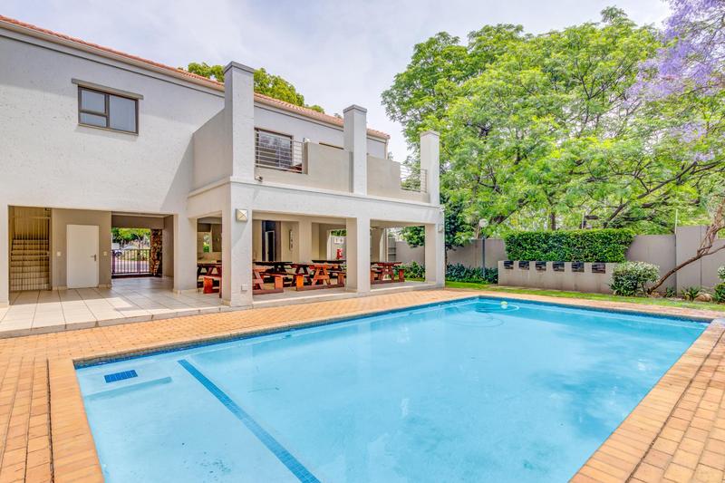 1 Bedroom Property for Sale in Bryanston Gauteng