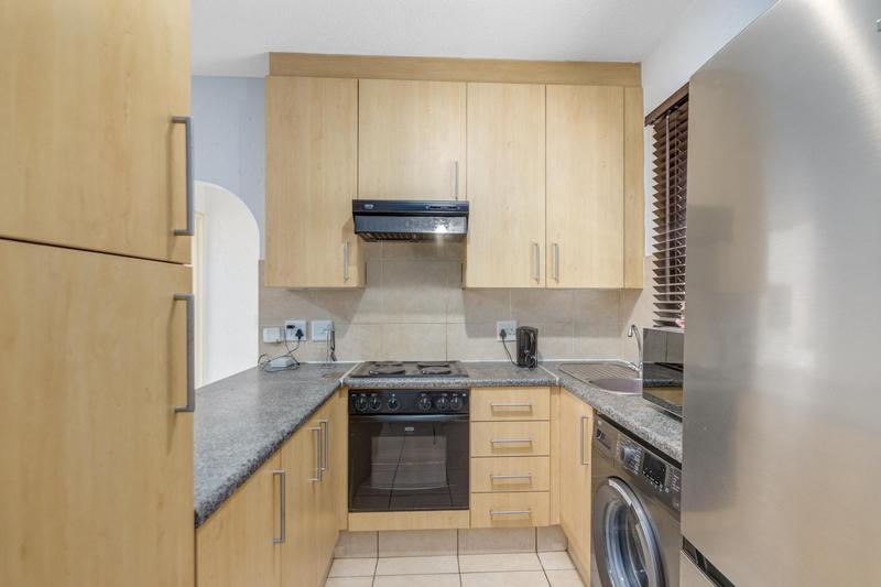 1 Bedroom Property for Sale in Lonehill Gauteng