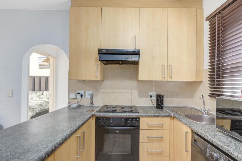 1 Bedroom Property for Sale in Lonehill Gauteng