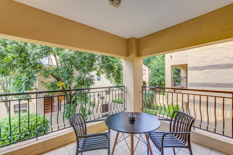 1 Bedroom Property for Sale in Lonehill Gauteng