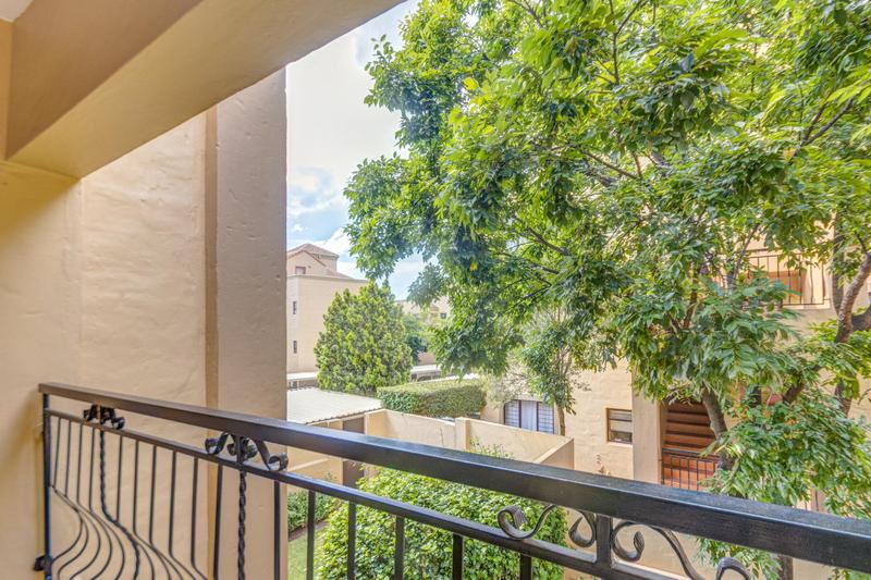 1 Bedroom Property for Sale in Lonehill Gauteng