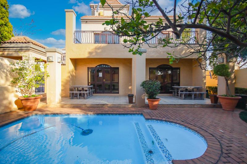 1 Bedroom Property for Sale in Lonehill Gauteng
