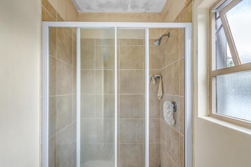 1 Bedroom Property for Sale in Sunninghill Gauteng