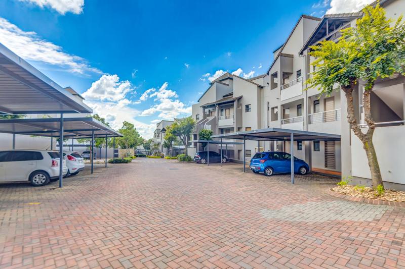 1 Bedroom Property for Sale in Sunninghill Gauteng