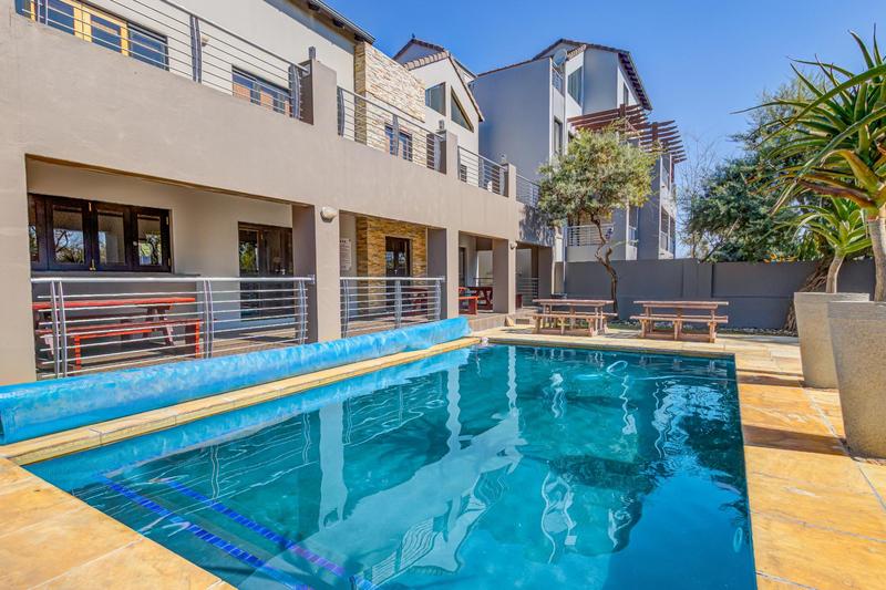 1 Bedroom Property for Sale in Sunninghill Gauteng