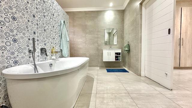 5 Bedroom Property for Sale in Waterkloof A H Gauteng