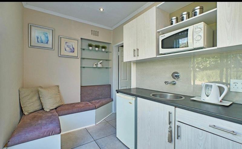 To Let 1 Bedroom Property for Rent in Darrenwood Gauteng