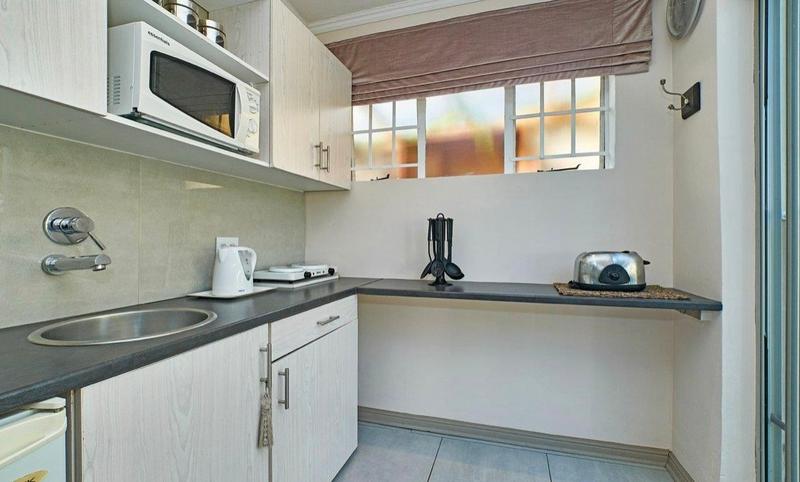 To Let 1 Bedroom Property for Rent in Darrenwood Gauteng
