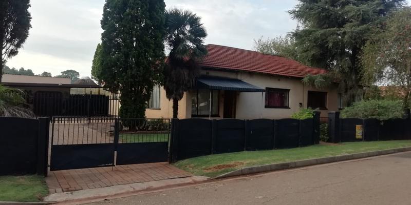 To Let 3 Bedroom Property for Rent in Brakpan Central Gauteng