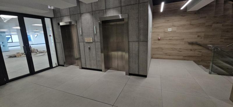 To Let commercial Property for Rent in Vorna Valley Gauteng