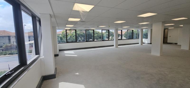 To Let commercial Property for Rent in Vorna Valley Gauteng