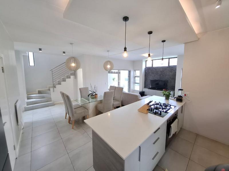 3 Bedroom Property for Sale in Ferndale Gauteng