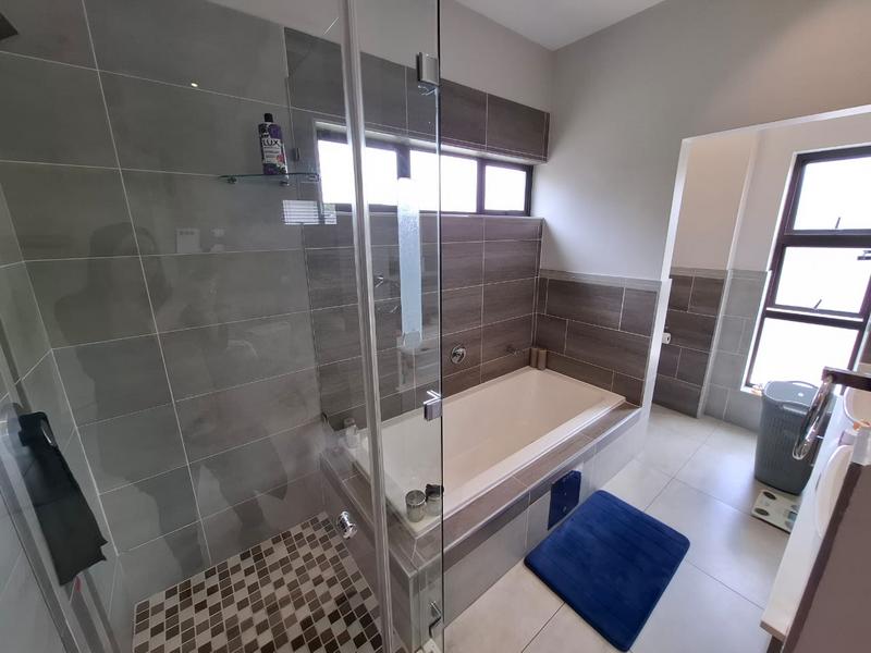3 Bedroom Property for Sale in Ferndale Gauteng