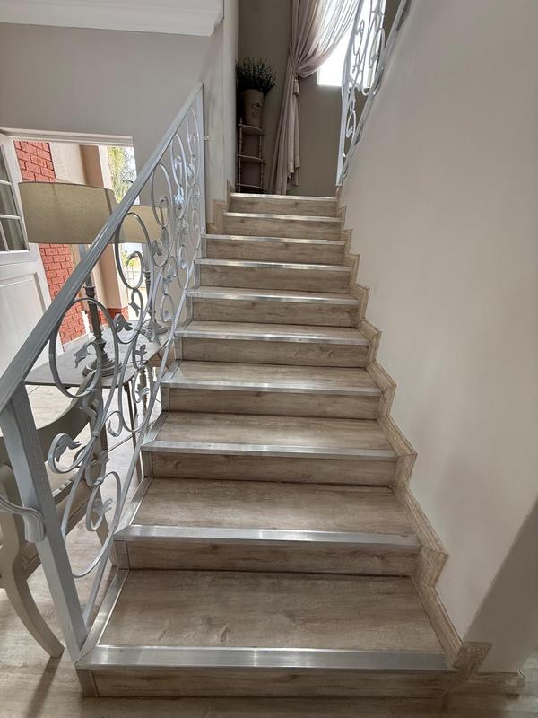 4 Bedroom Property for Sale in Midstream Estate Gauteng