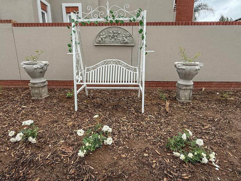 4 Bedroom Property for Sale in Midstream Estate Gauteng