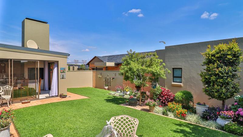 2 Bedroom Property for Sale in Retire at Midstream Gauteng