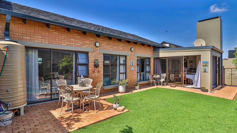 2 Bedroom Property for Sale in Retire at Midstream Gauteng