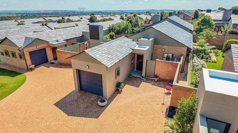 2 Bedroom Property for Sale in Retire at Midstream Gauteng