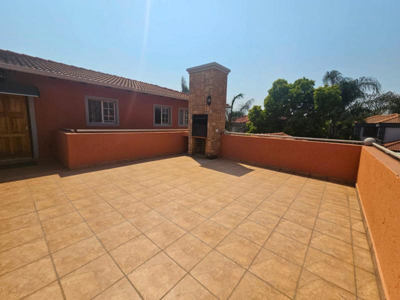 To Let 3 Bedroom Property for Rent in Glen Marais Gauteng