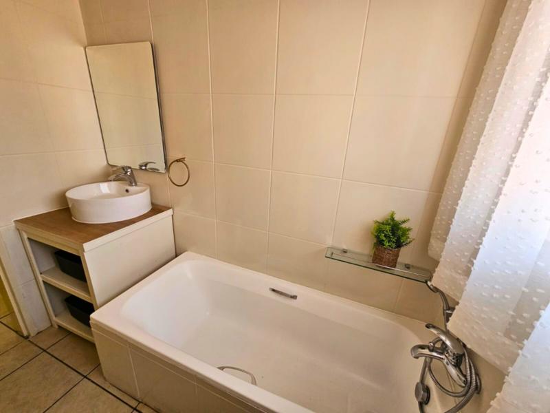 3 Bedroom Property for Sale in Glen Marais Gauteng