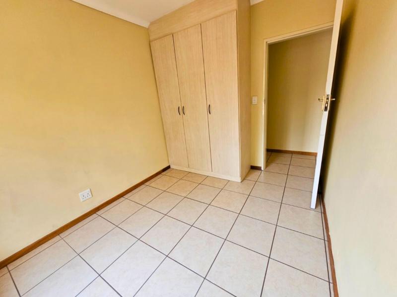 To Let 3 Bedroom Property for Rent in Glen Marais Gauteng