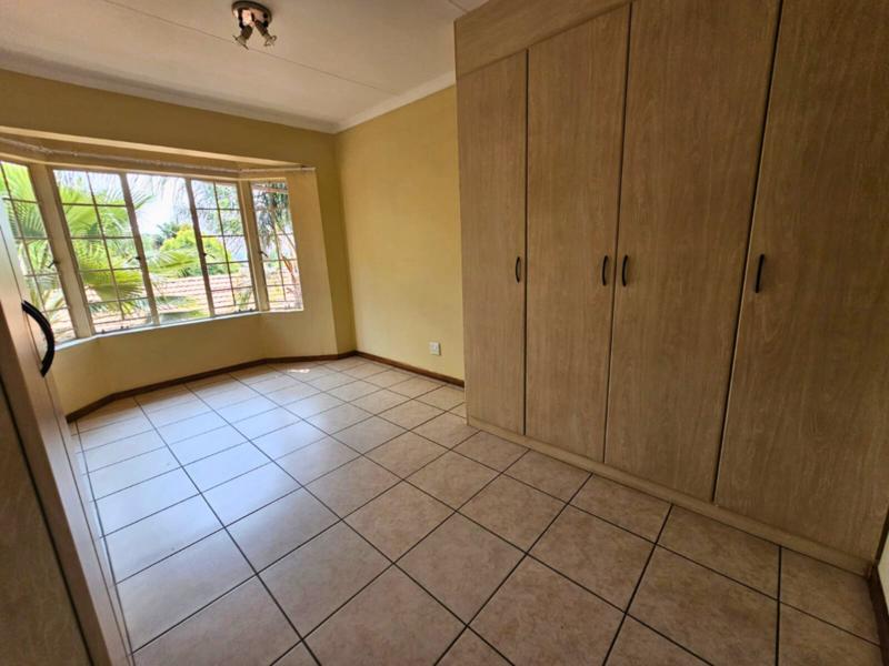 3 Bedroom Property for Sale in Glen Marais Gauteng