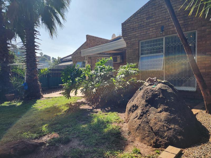 3 Bedroom Property for Sale in Glenvista Gauteng