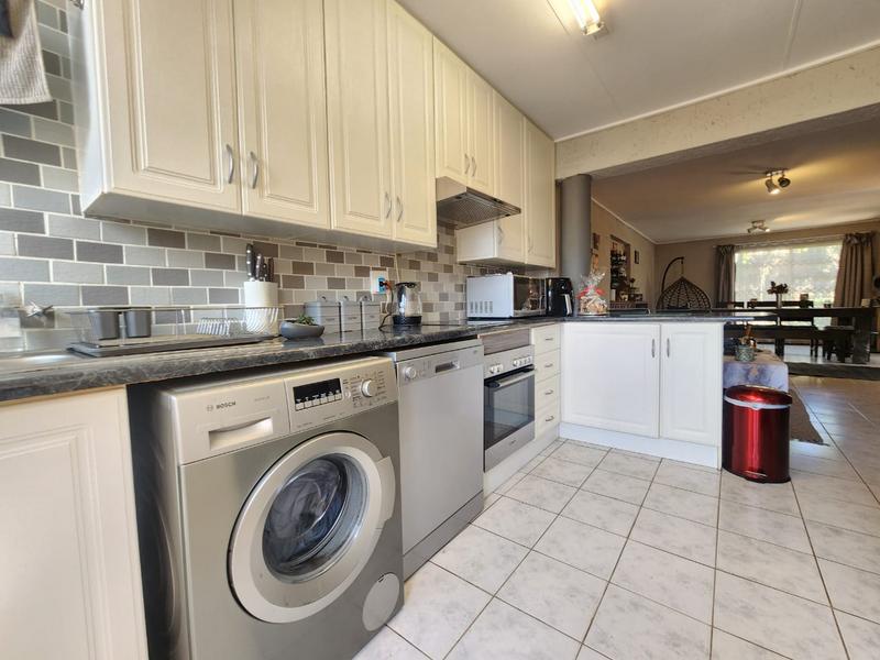 3 Bedroom Property for Sale in Glenvista Gauteng