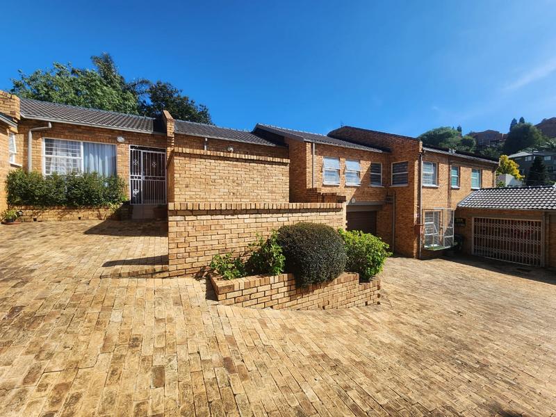 3 Bedroom Property for Sale in Glenvista Gauteng