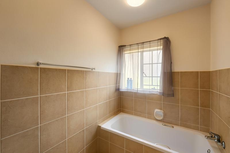 2 Bedroom Property for Sale in Valhalla Gauteng