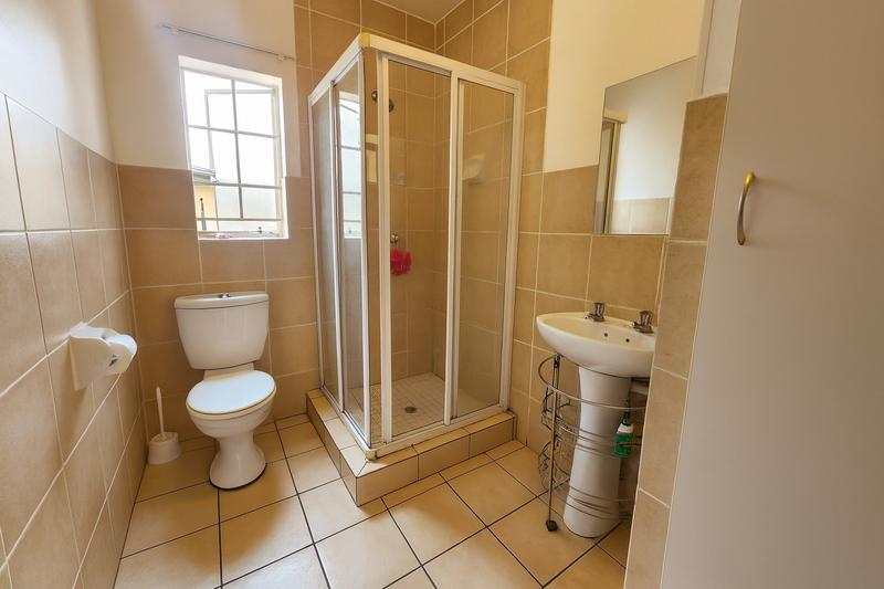 2 Bedroom Property for Sale in Valhalla Gauteng