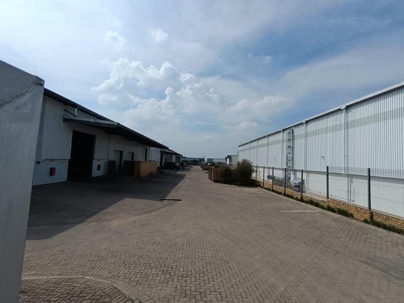 To Let commercial Property for Rent in Lanseria Gauteng