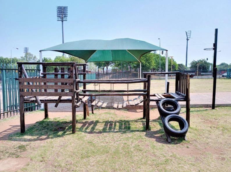 3 Bedroom Property for Sale in Die Hoewes Gauteng