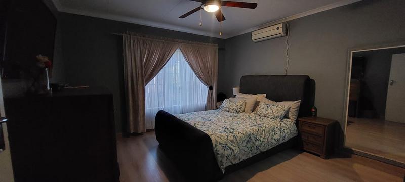 3 Bedroom Property for Sale in Theresa Park Gauteng