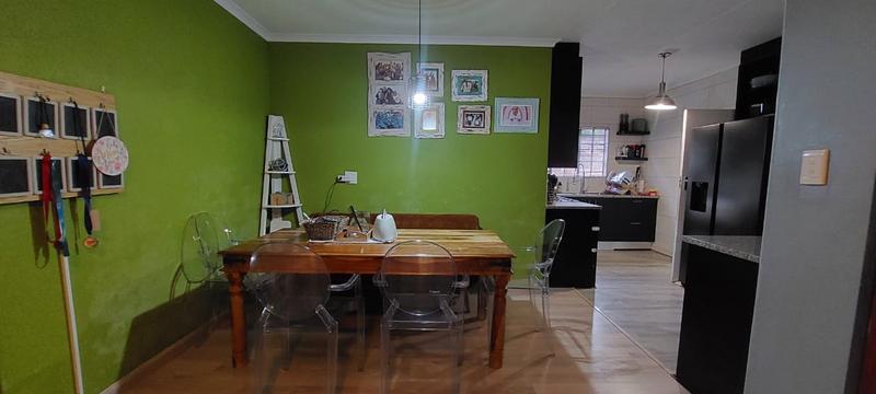 3 Bedroom Property for Sale in Theresa Park Gauteng