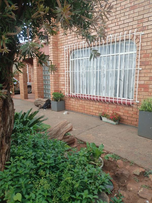3 Bedroom Property for Sale in Eldorado Park Gauteng