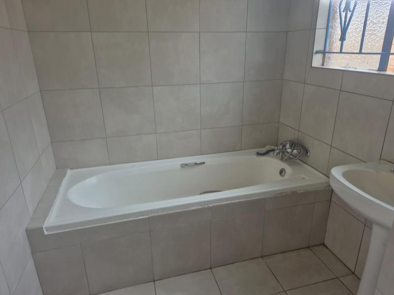 3 Bedroom Property for Sale in Ennerdale Gauteng