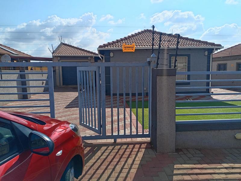 3 Bedroom Property for Sale in The Orchards Gauteng