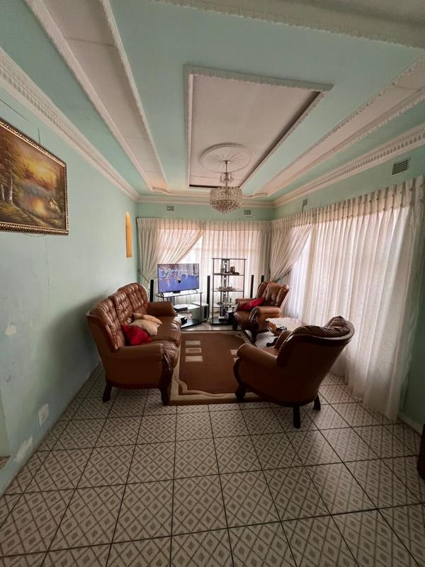 5 Bedroom Property for Sale in Soshanguve Gauteng