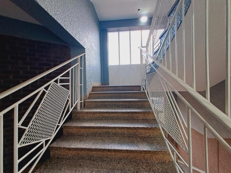 To Let 1 Bedroom Property for Rent in Sunnyridge Gauteng