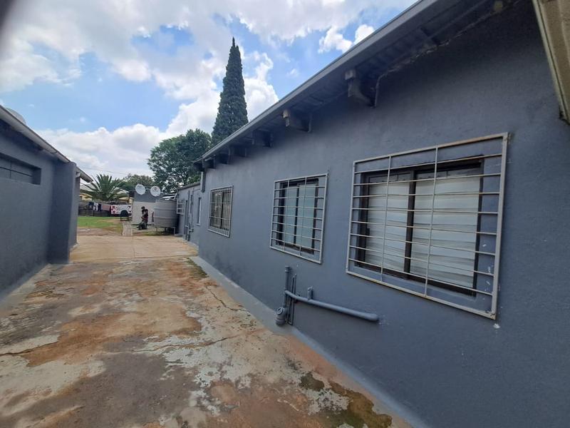 3 Bedroom Property for Sale in Primrose East Gauteng
