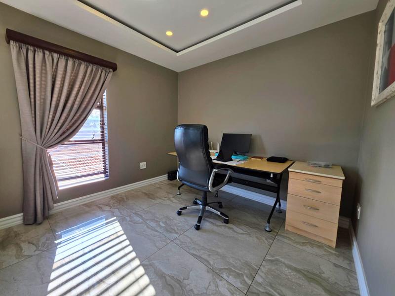 3 Bedroom Property for Sale in Norton Home Estate AH Gauteng