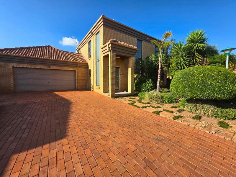 3 Bedroom Property for Sale in Norton Home Estate AH Gauteng