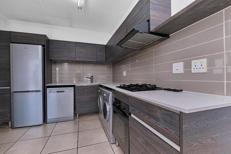 To Let 1 Bedroom Property for Rent in Olivedale Gauteng