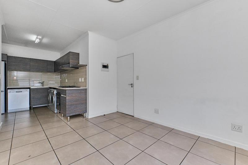 To Let 1 Bedroom Property for Rent in Olivedale Gauteng