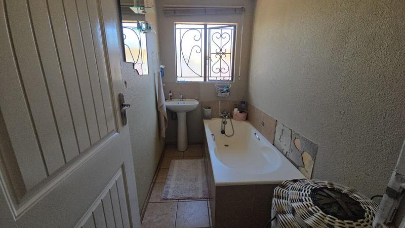 3 Bedroom Property for Sale in Clarina Gauteng