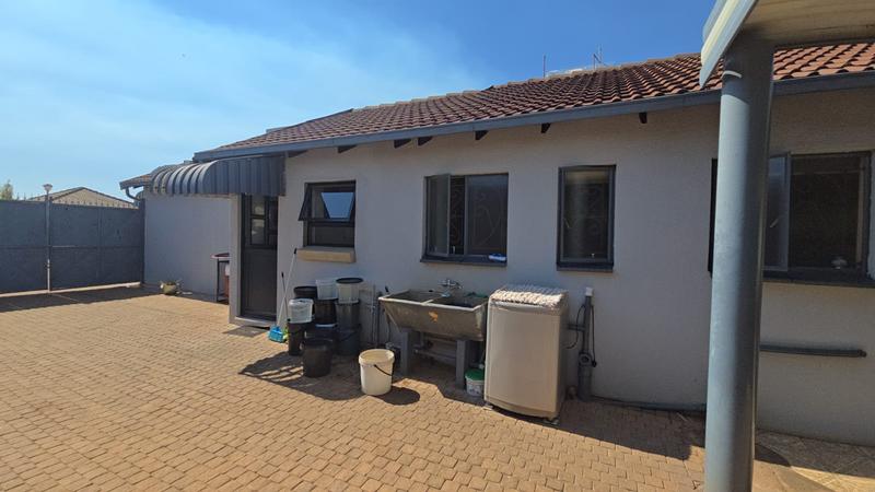 3 Bedroom Property for Sale in Clarina Gauteng
