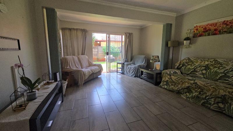 3 Bedroom Property for Sale in Hesteapark Gauteng