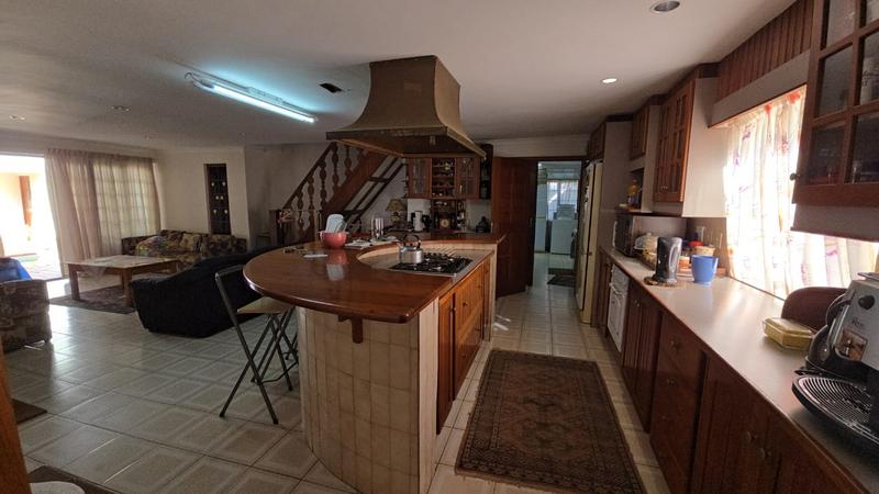 5 Bedroom Property for Sale in Ninapark Gauteng