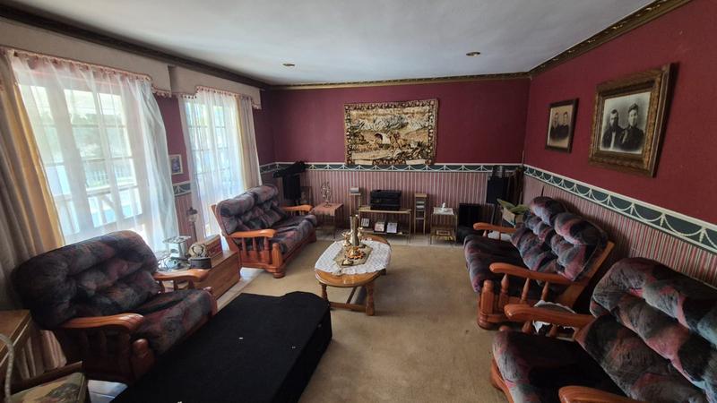 5 Bedroom Property for Sale in Ninapark Gauteng